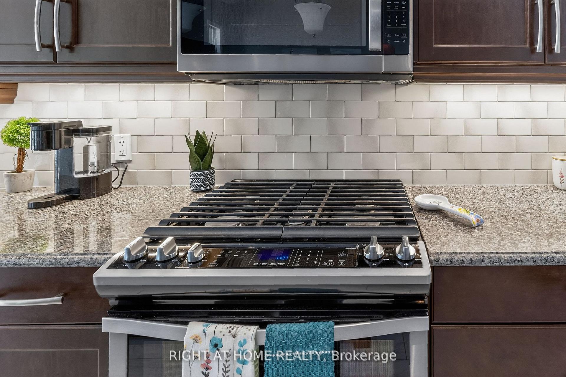 Photo 10 of 190 Emery Street, Central Elgin, Port Stanley — HOMEH