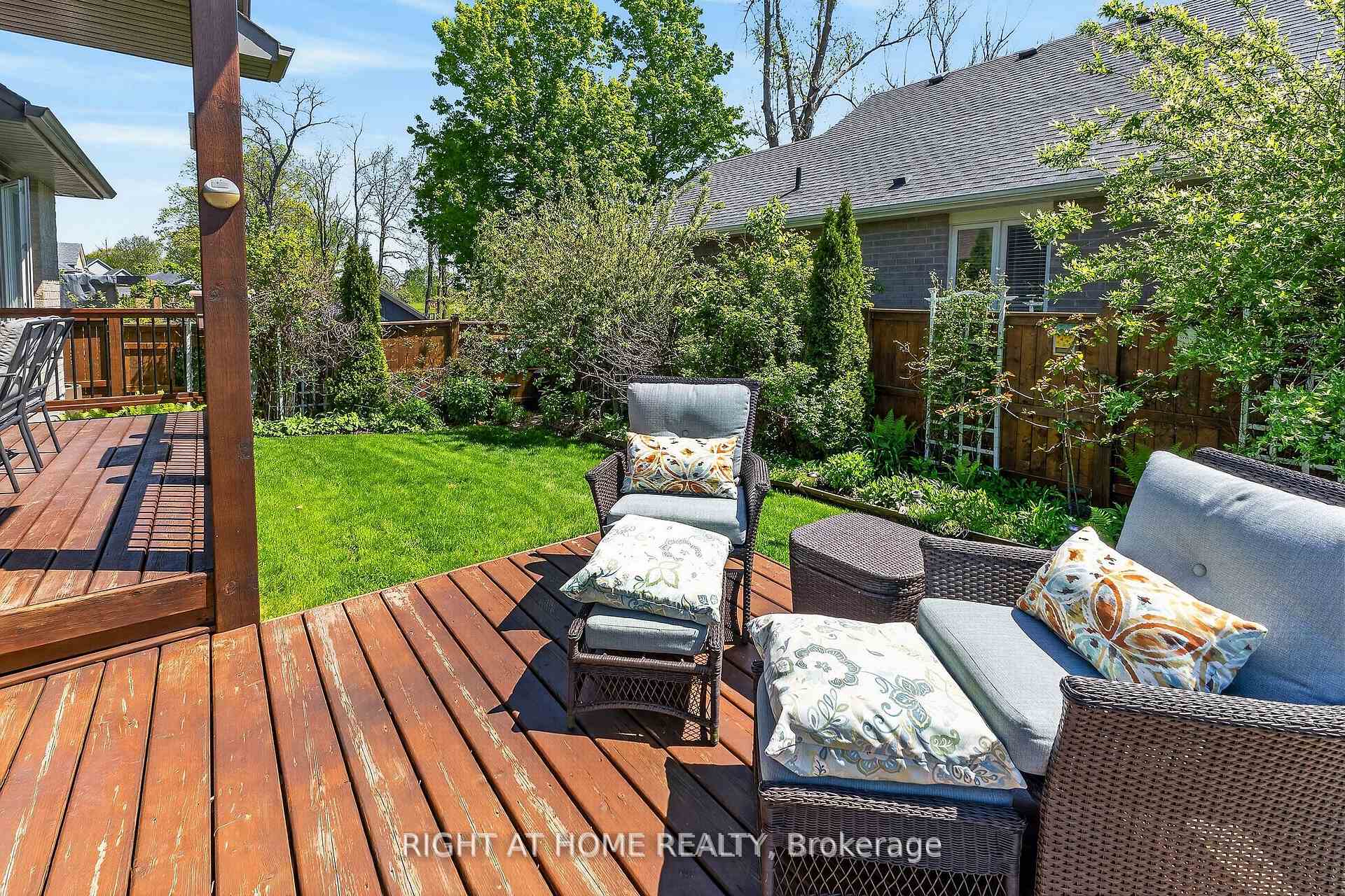 Photo 44 of 190 Emery Street, Central Elgin, Port Stanley — HOMEH