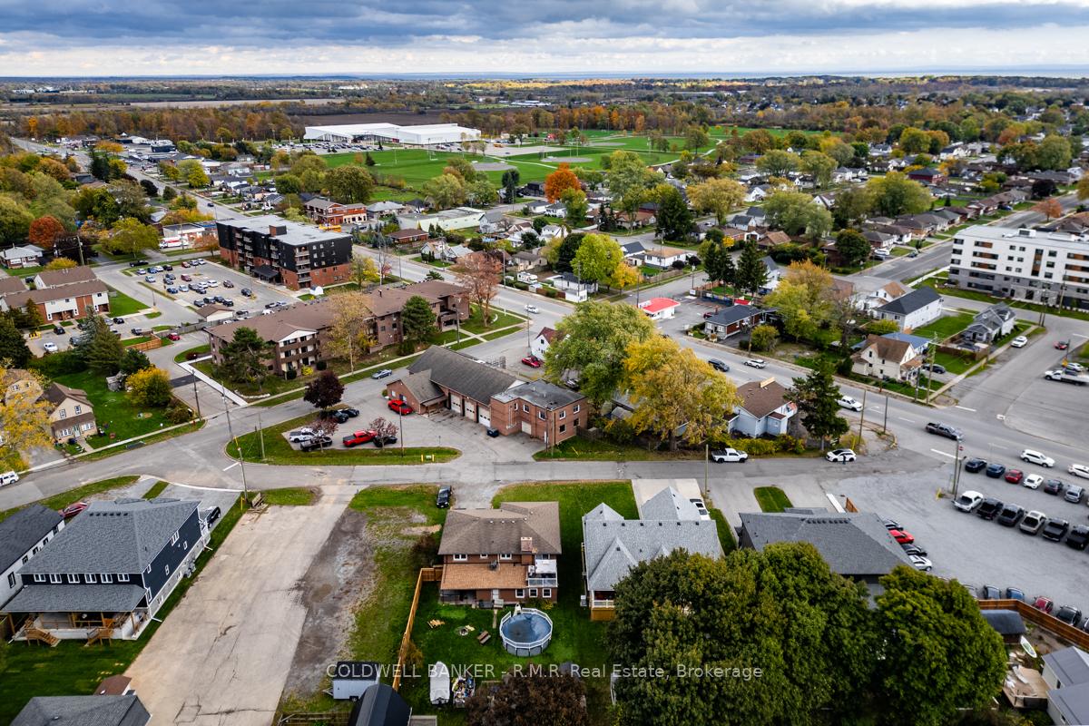 Photo 44 of 36 Page Street, Port Colborne, Bethel — HOMEH