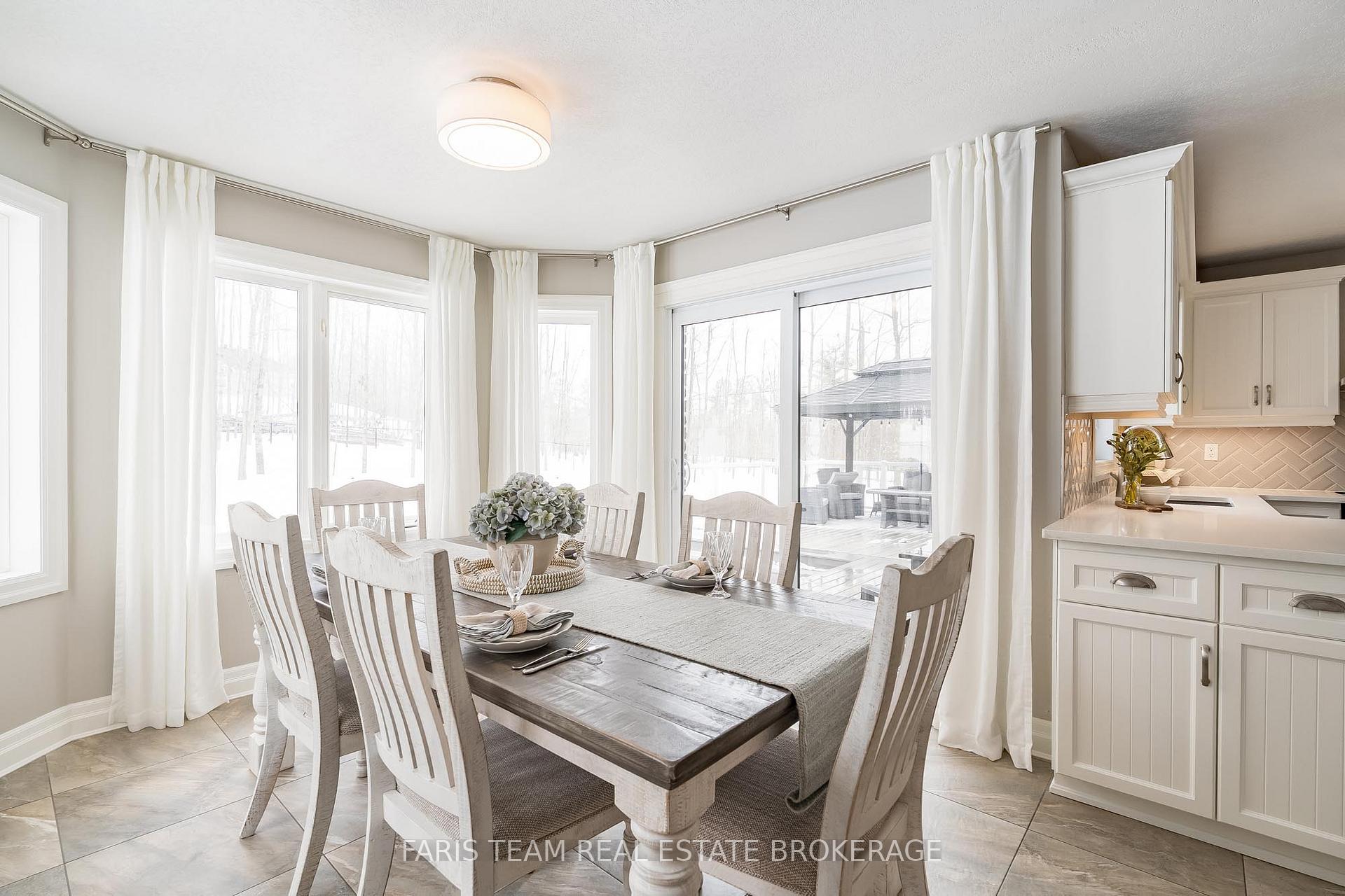 Photo 13 of 1 Pineview Drive, Oro-Medonte, Rural Oro-Medonte — HOMEH