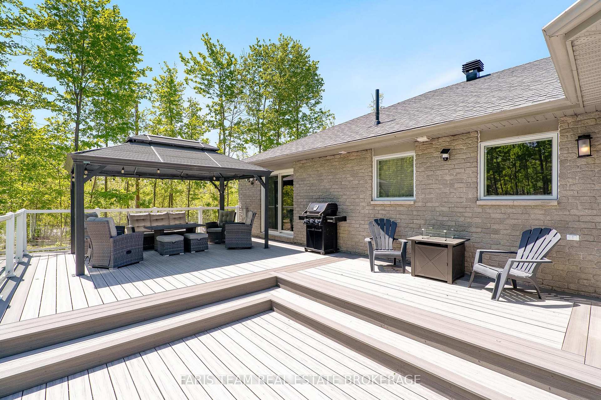 Photo 36 of 1 Pineview Drive, Oro-Medonte, Rural Oro-Medonte — HOMEH