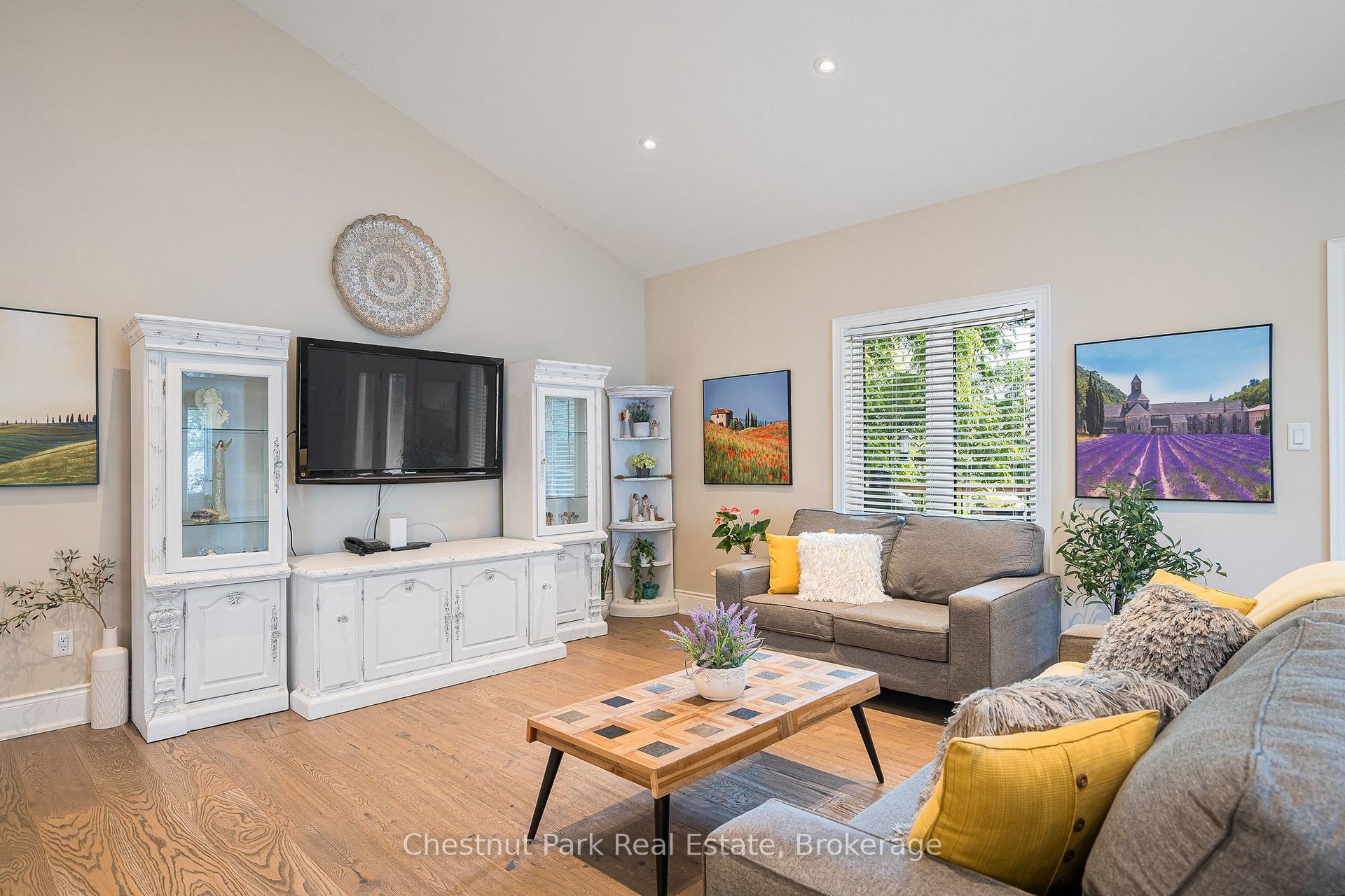 Photo 19 of 15 Saunders Street, Collingwood — HOMEH