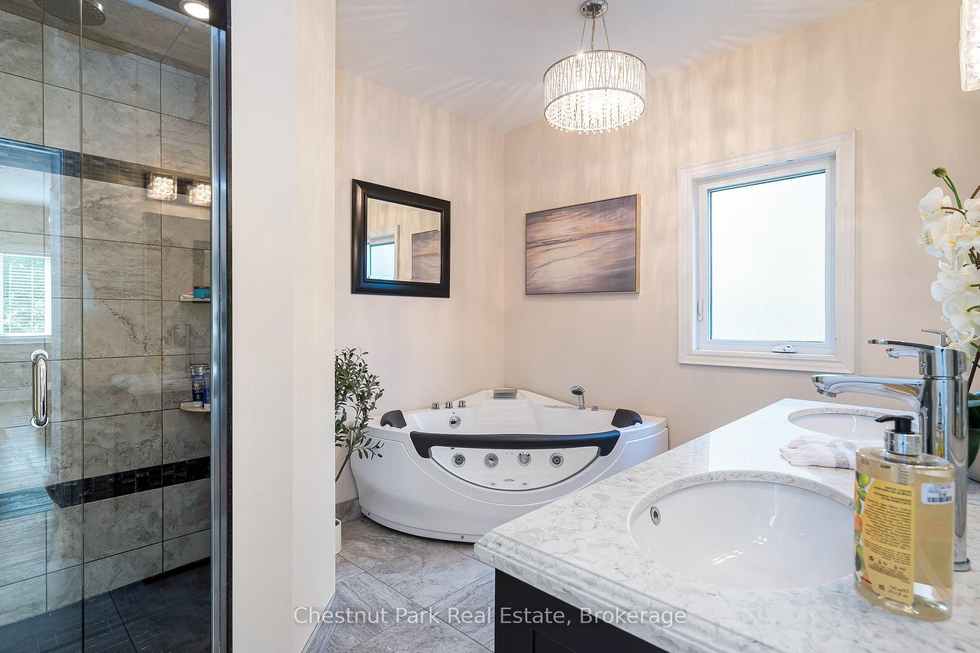 Photo 23 of 15 Saunders Street, Collingwood — HOMEH