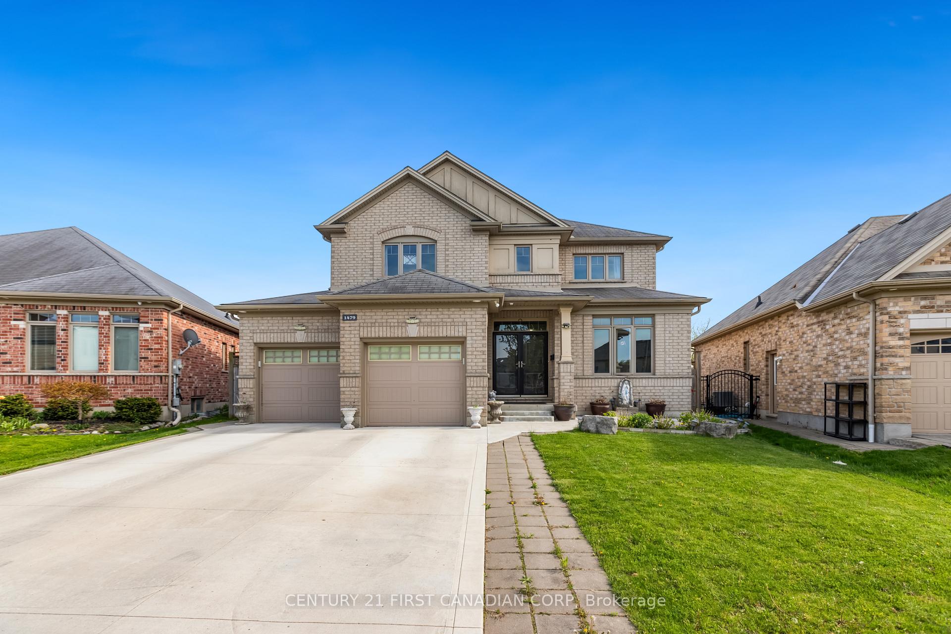 Photo of 1479 Sandpiper Drive E