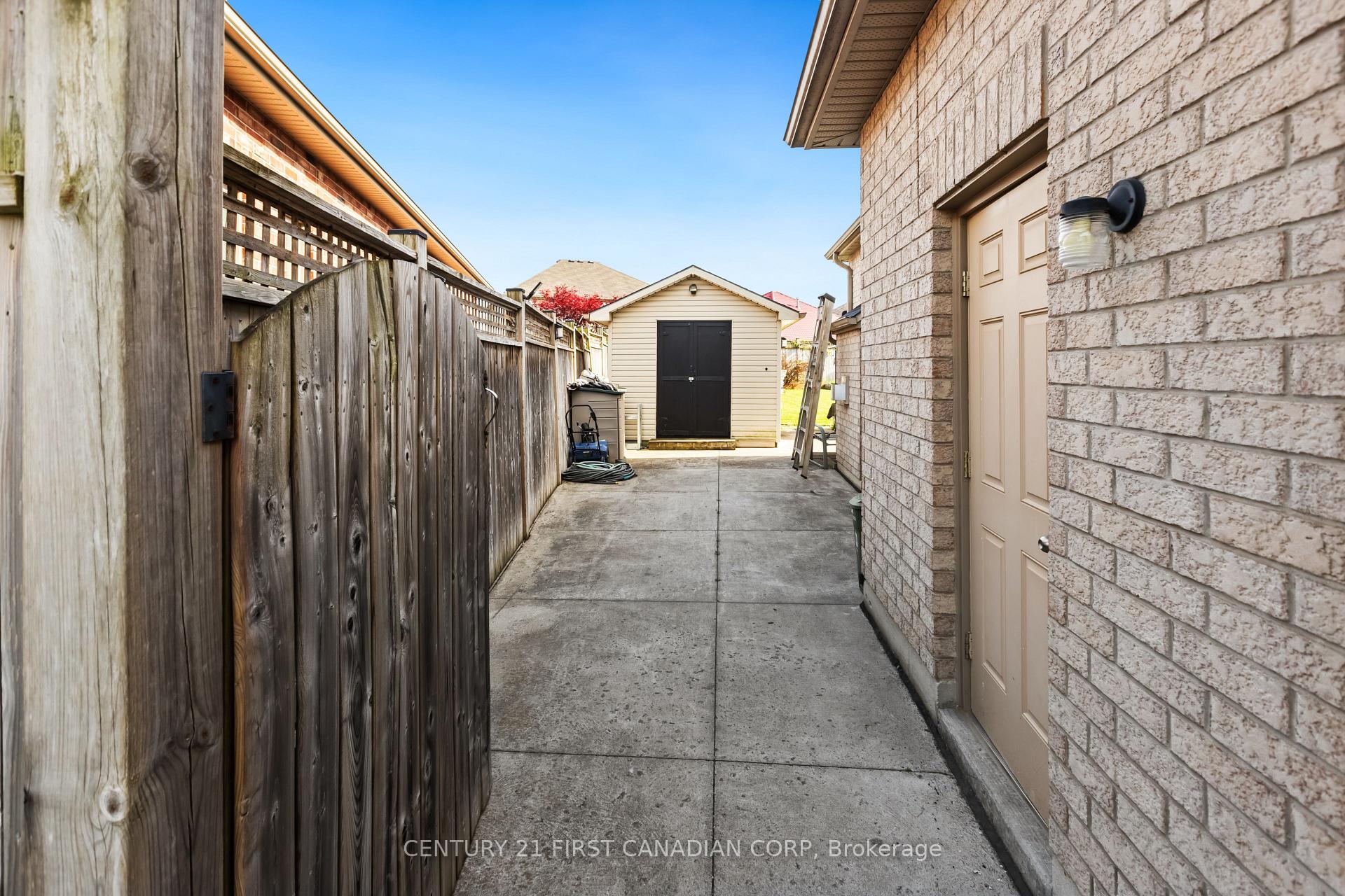 Photo 30 of 1479 Sandpiper Drive E, London, North D — HOMEH
