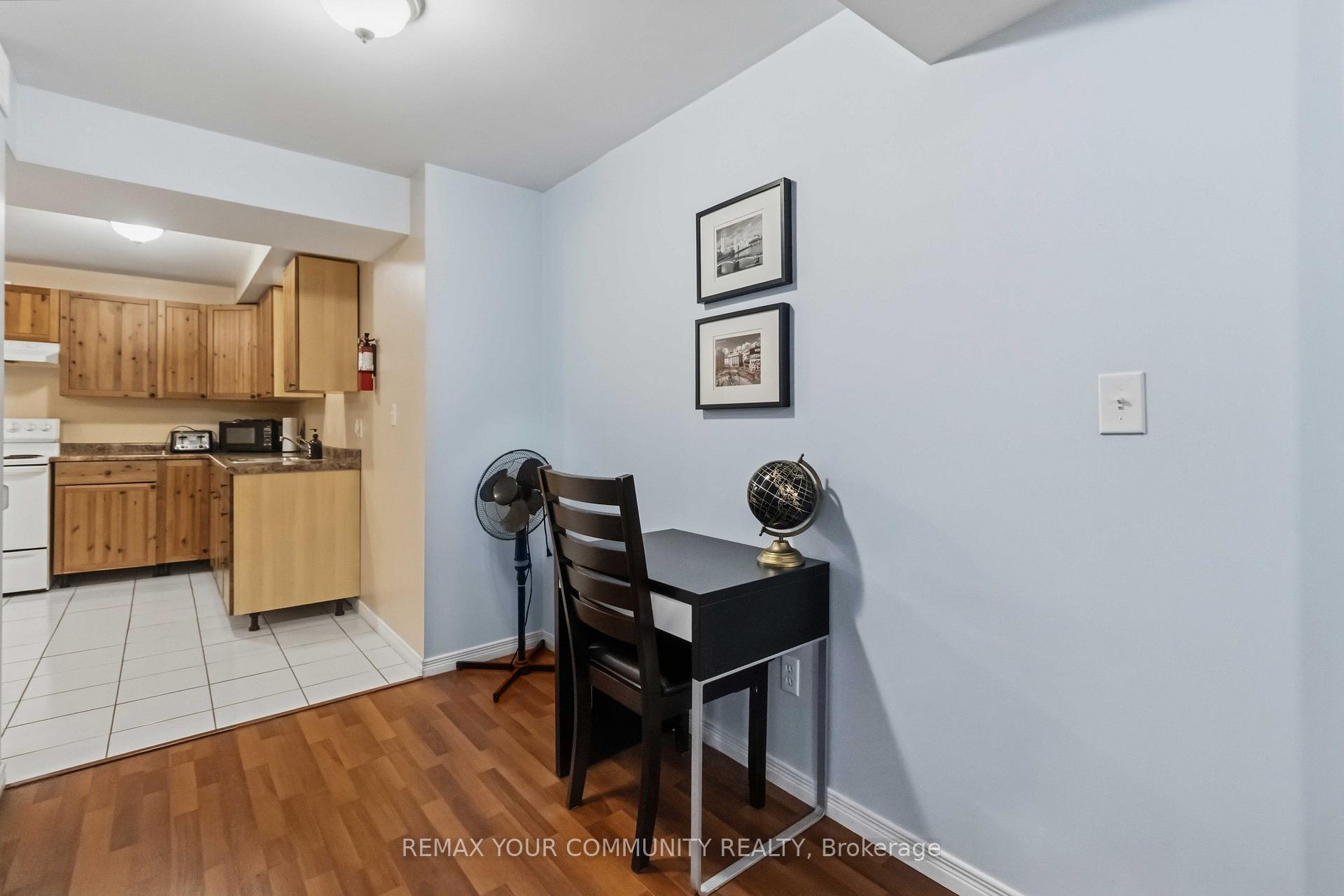 Photo 40 of 153 Bristol Road E, Mississauga, Hurontario — HOMEH