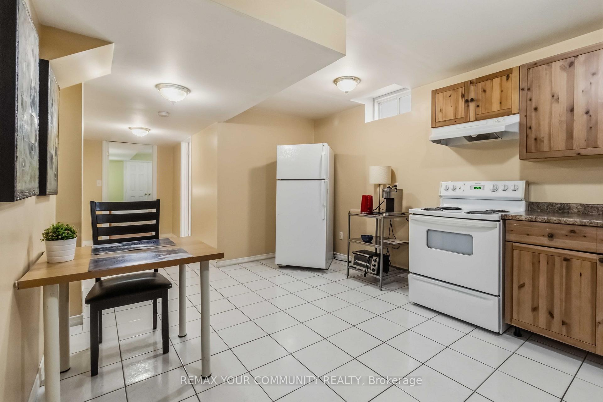 Photo 41 of 153 Bristol Road E, Mississauga, Hurontario — HOMEH