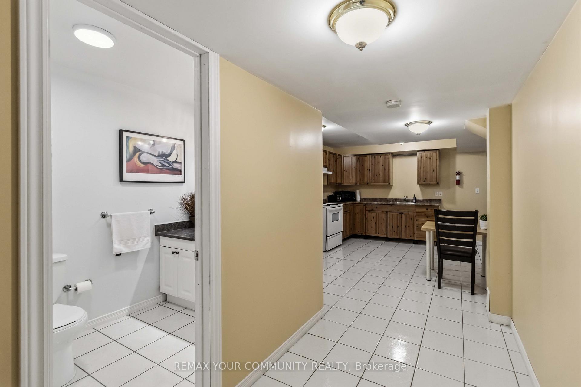Photo 44 of 153 Bristol Road E, Mississauga, Hurontario — HOMEH