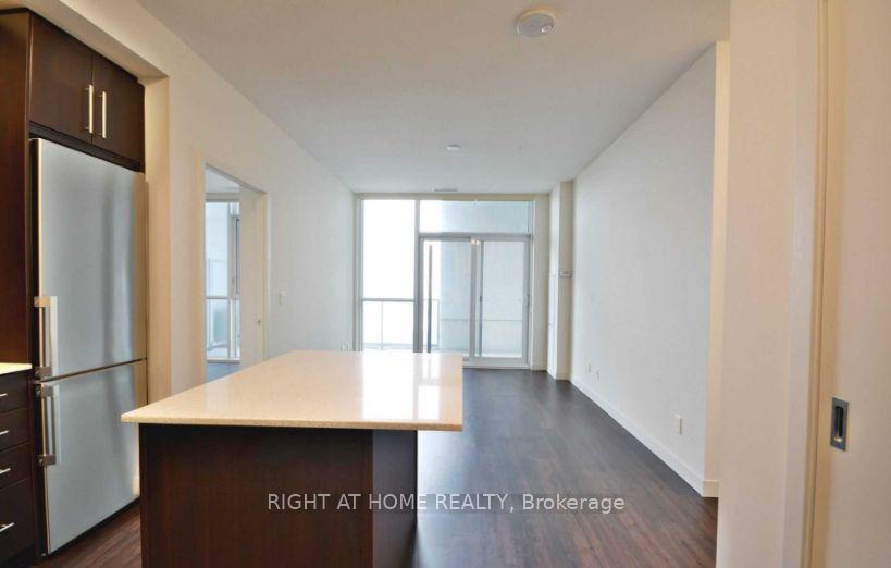 Photo 15 of Unit 905, 2087 Fairview Street, Burlington, Freeman — HOMEH