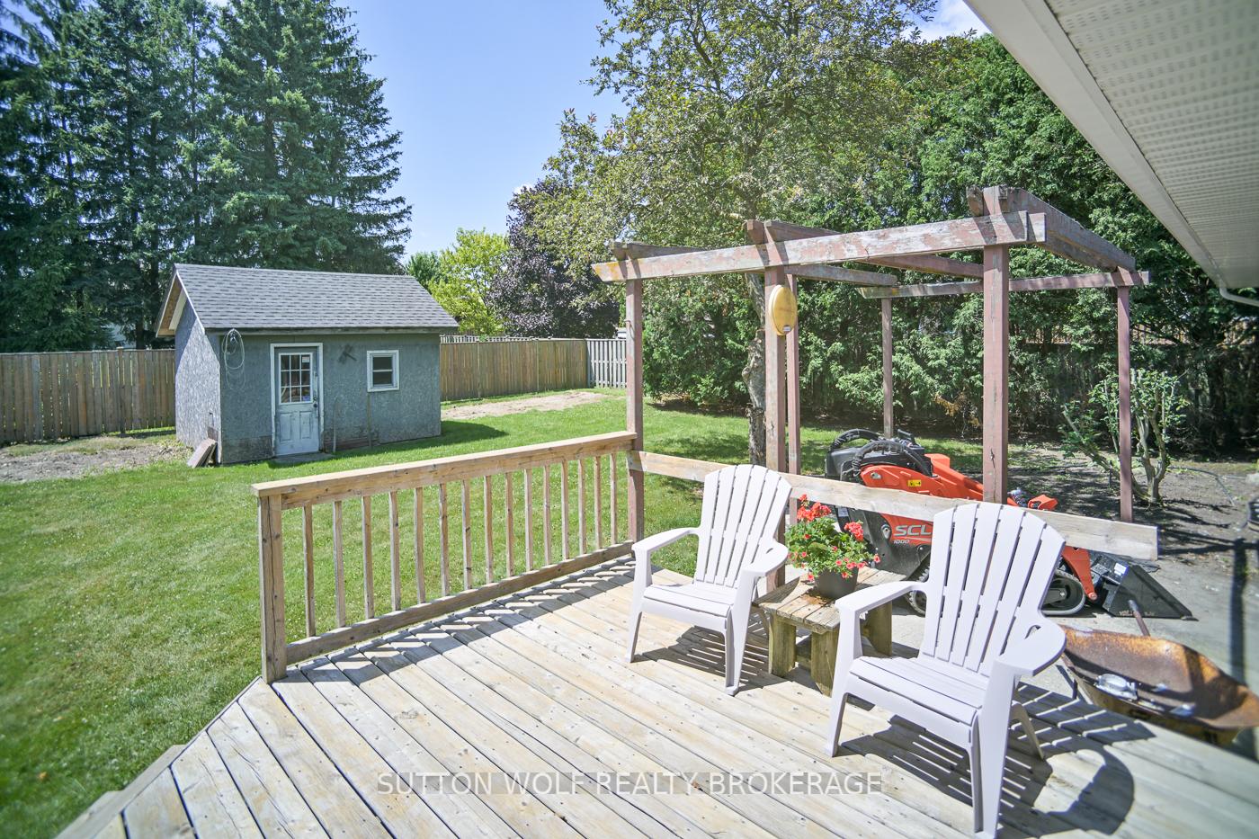 Photo 7 of 566 Head Street N, Strathroy-Caradoc, NE — HOMEH