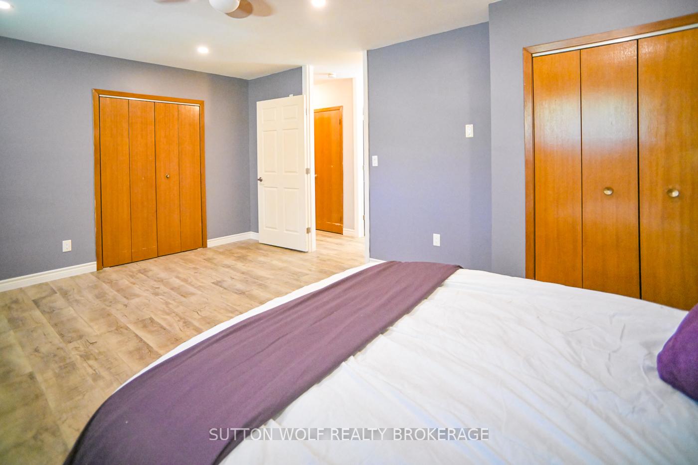 Photo 20 of 566 Head Street N, Strathroy-Caradoc, NE — HOMEH