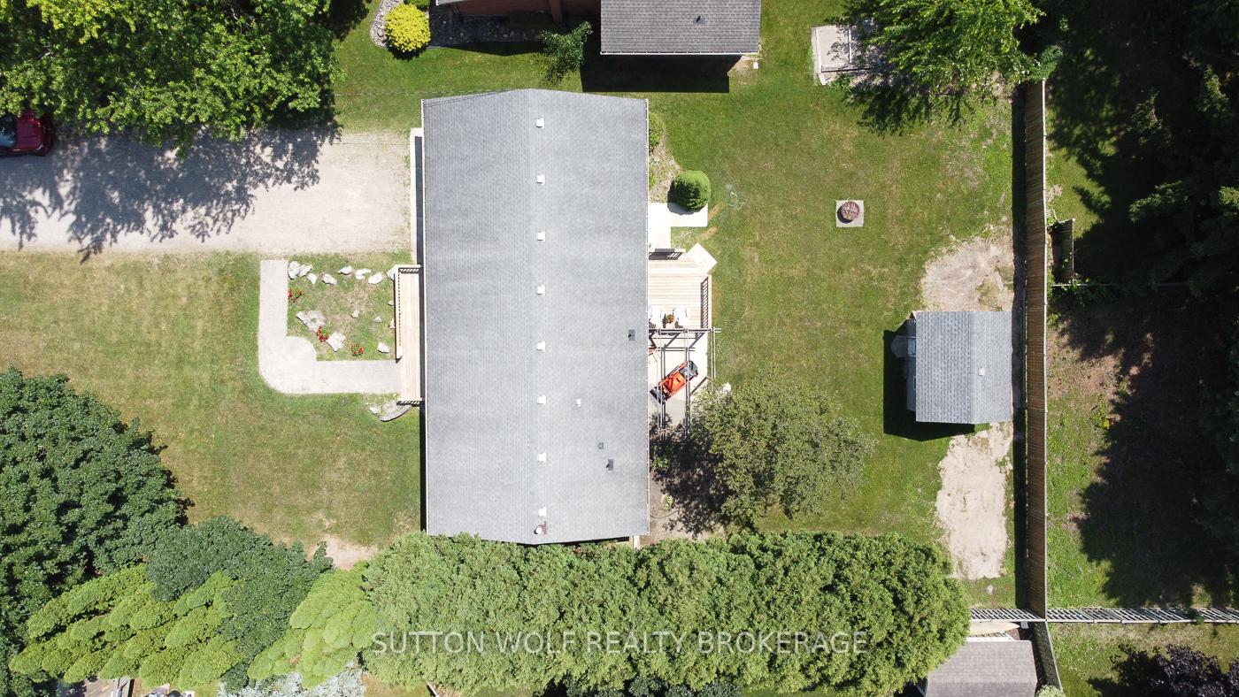 Photo 37 of 566 Head Street N, Strathroy-Caradoc, NE — HOMEH
