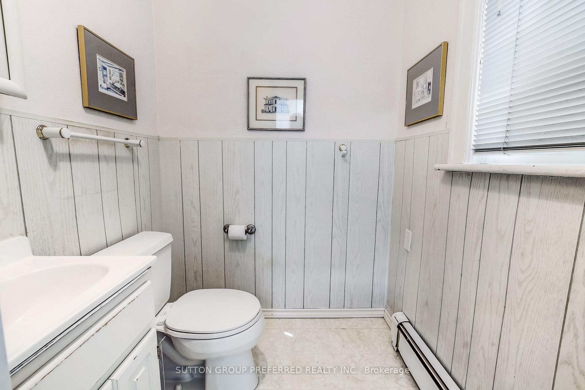 Photo 10 of 63 Southwick Street, St. Thomas — HOMEH