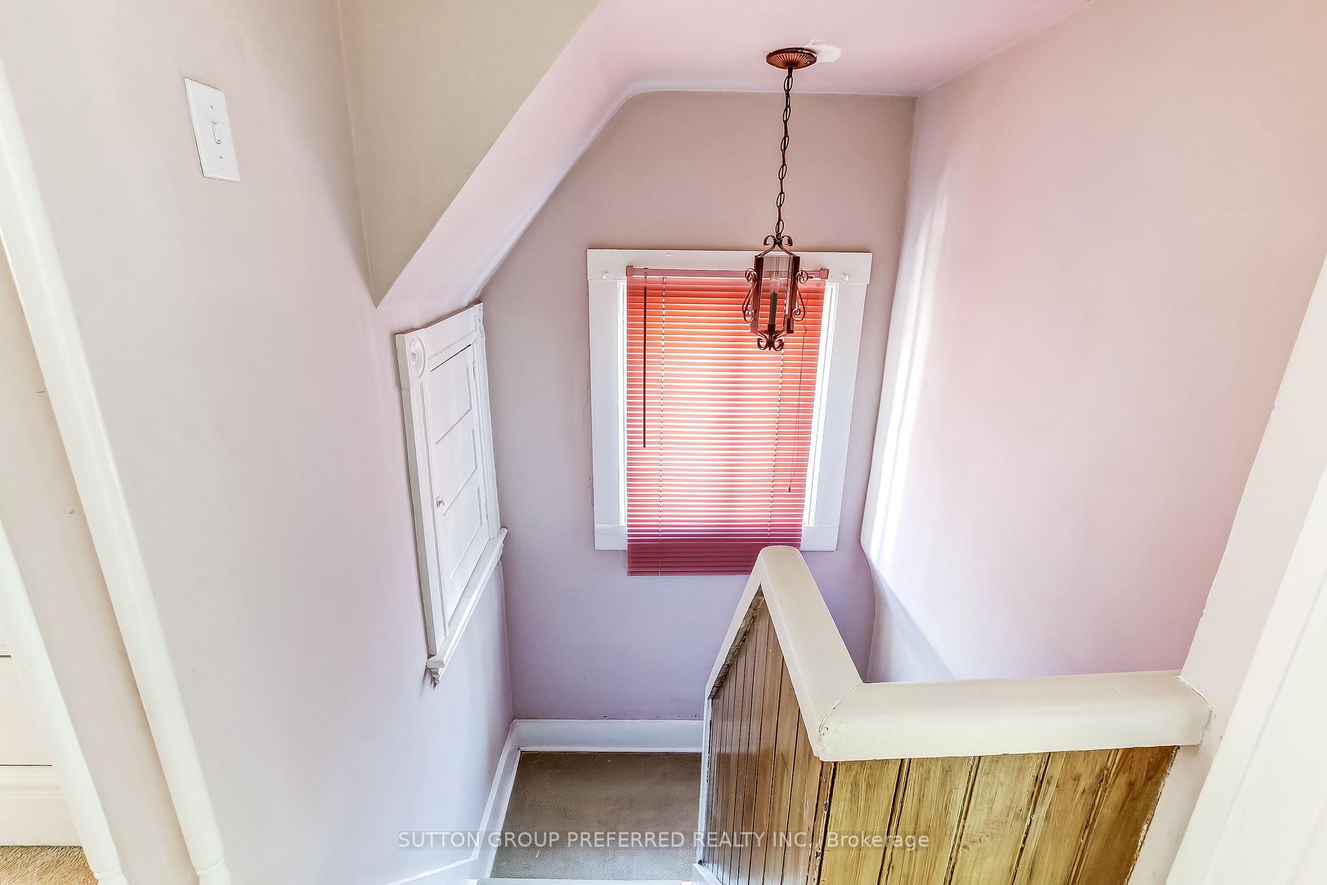 Photo 20 of 63 Southwick Street, St. Thomas — HOMEH