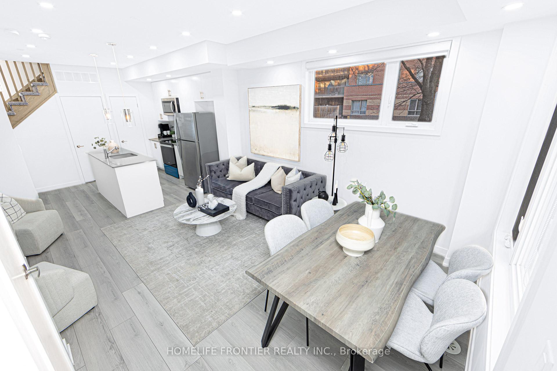 Photo 3 of Unit 13, 3562 Colonial Drive, Mississauga, Erin Mills — HOMEH