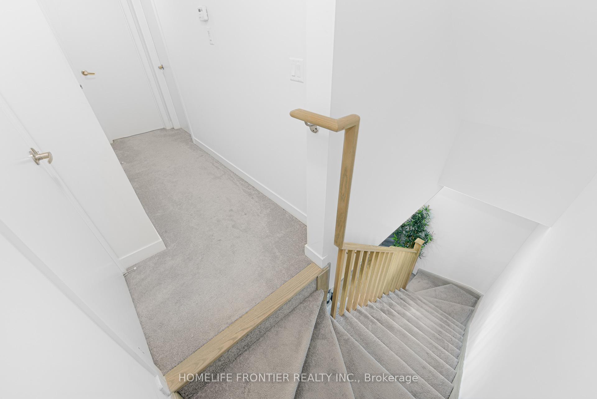 Photo 10 of Unit 13, 3562 Colonial Drive, Mississauga, Erin Mills — HOMEH