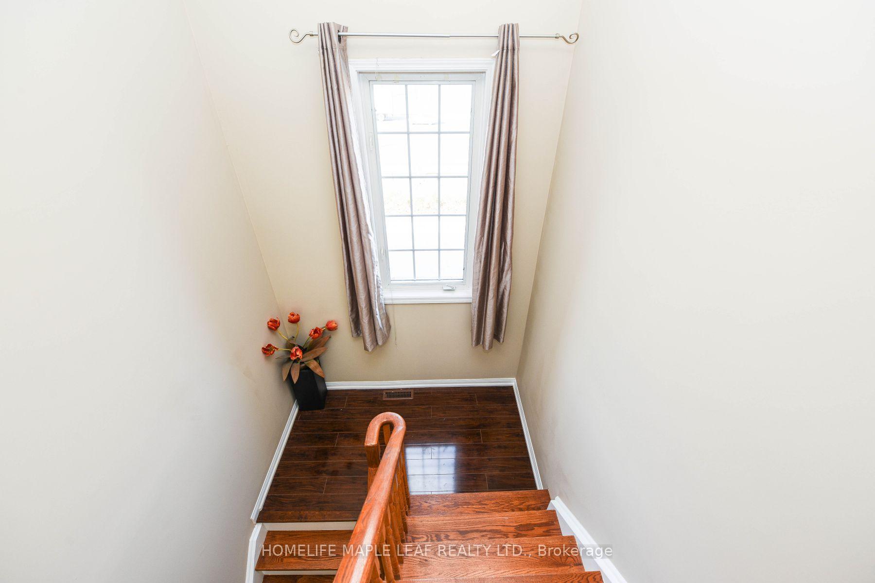 Photo 16 of Unit 88, 2 Clay Brick Court E, Brampton, Brampton North — HOMEH