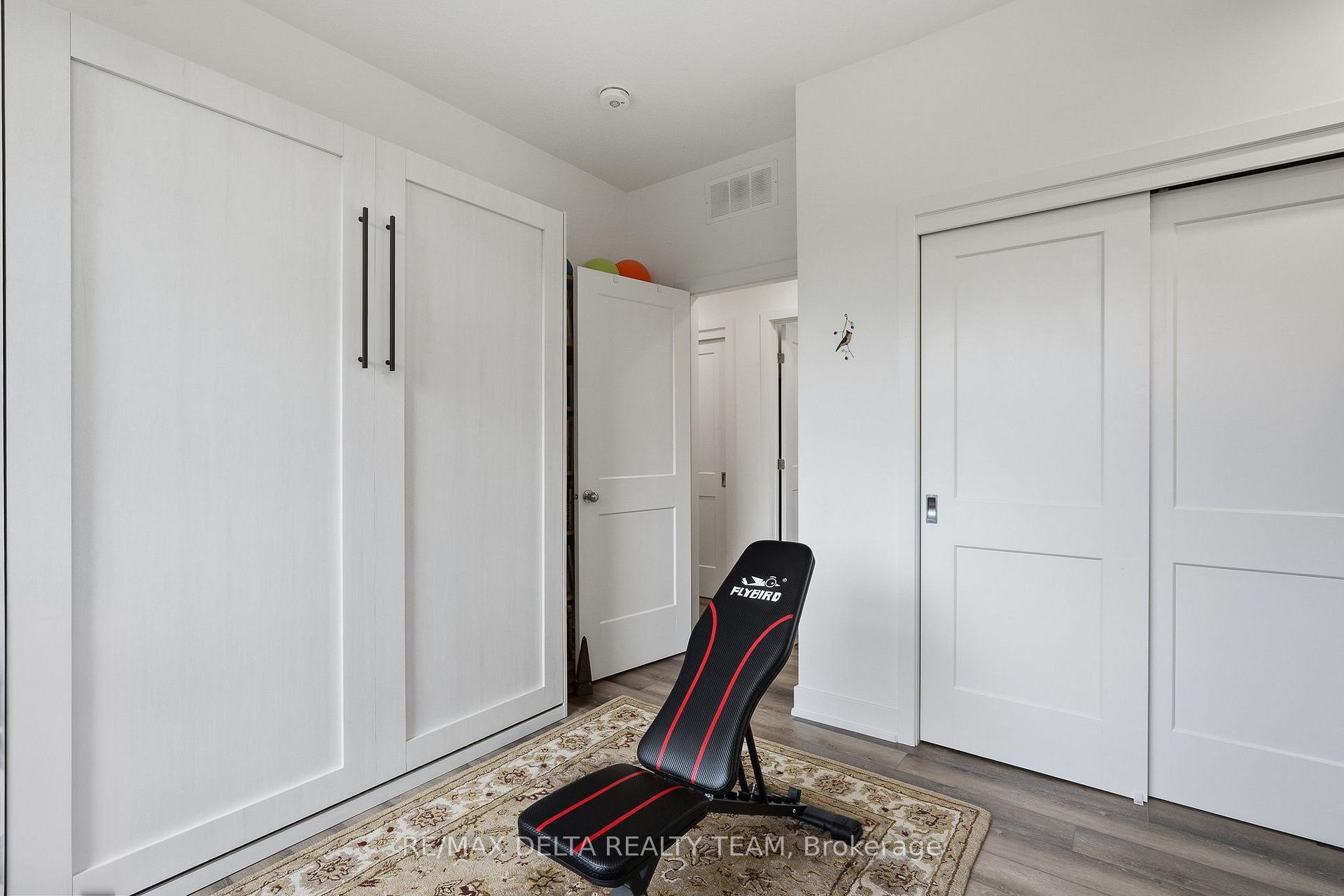 Photo 21 of Unit B, 400 Rolling Meadow Crescent, Ottawa, Mer Bleue/Bradley Estates/Anderson Park — HOMEH
