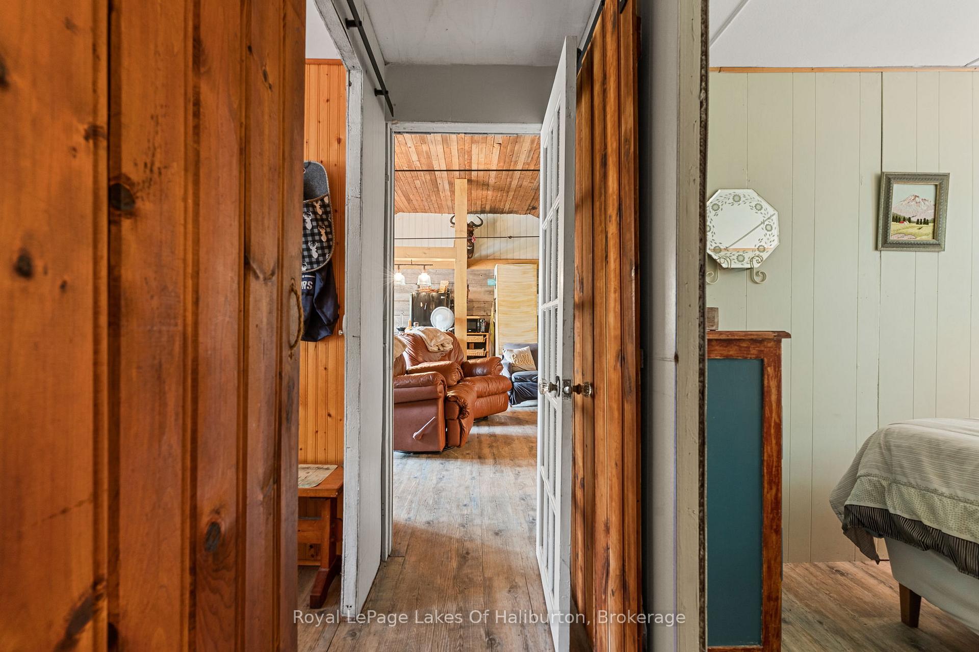Photo 27 of 1500 Tennyson Road, Minden Hills, Lutterworth — HOMEH