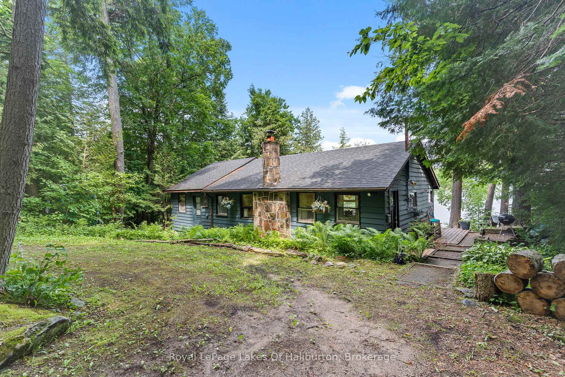 Photo 45 of 1500 Tennyson Road, Minden Hills, Lutterworth — HOMEH