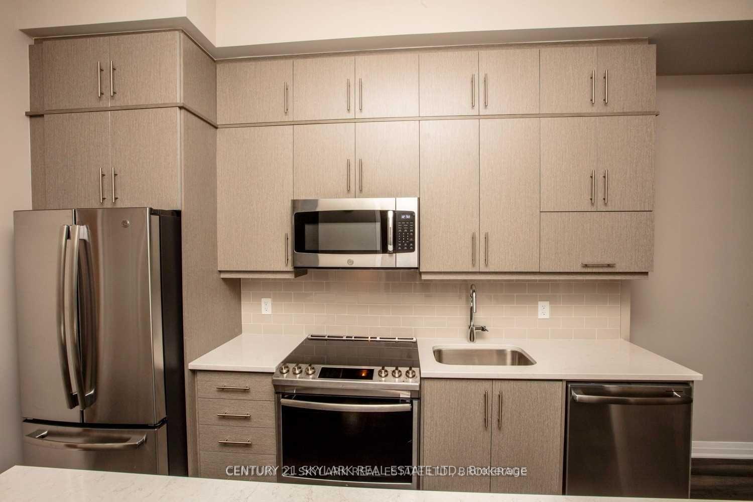 Photo 17 of Unit 631, 128 Grovewood Common, Oakville, Rural Oakville — HOMEH