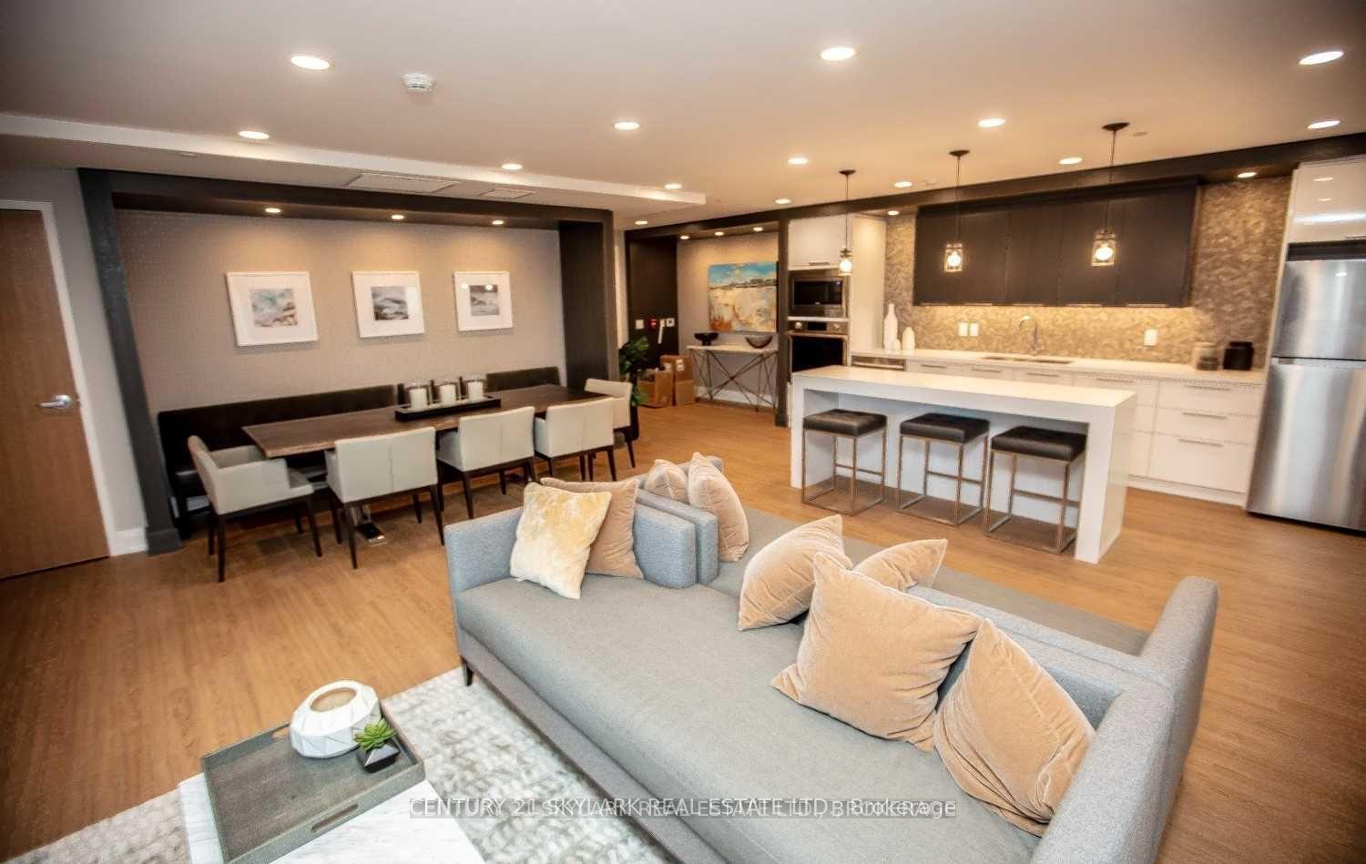 Photo 22 of Unit 631, 128 Grovewood Common, Oakville, Rural Oakville — HOMEH