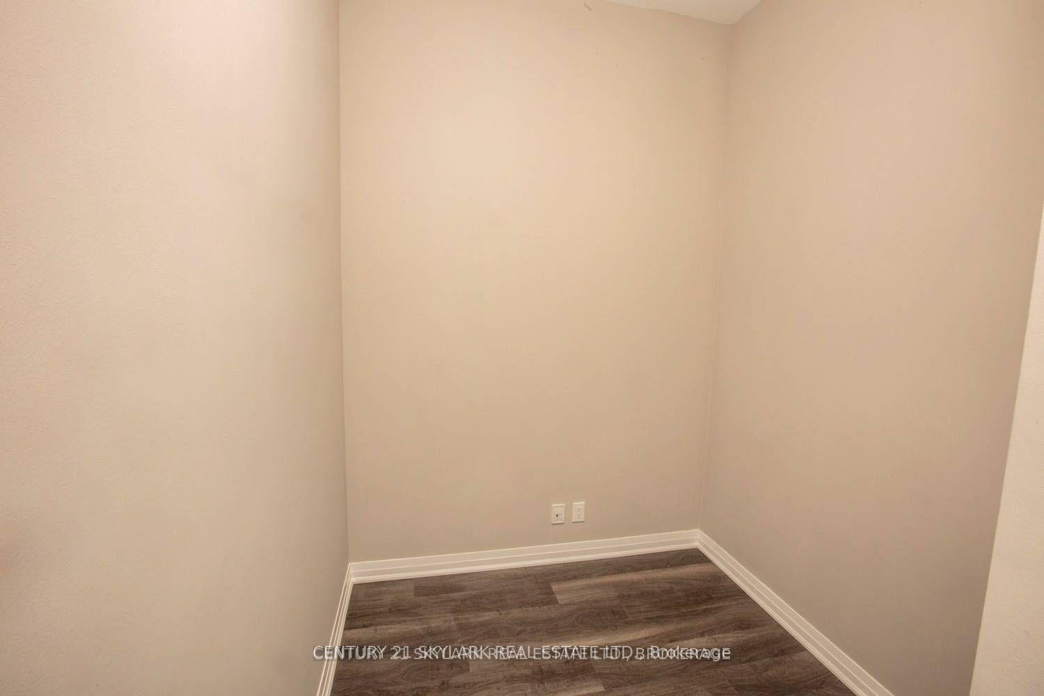 Photo 23 of Unit 631, 128 Grovewood Common, Oakville, Rural Oakville — HOMEH