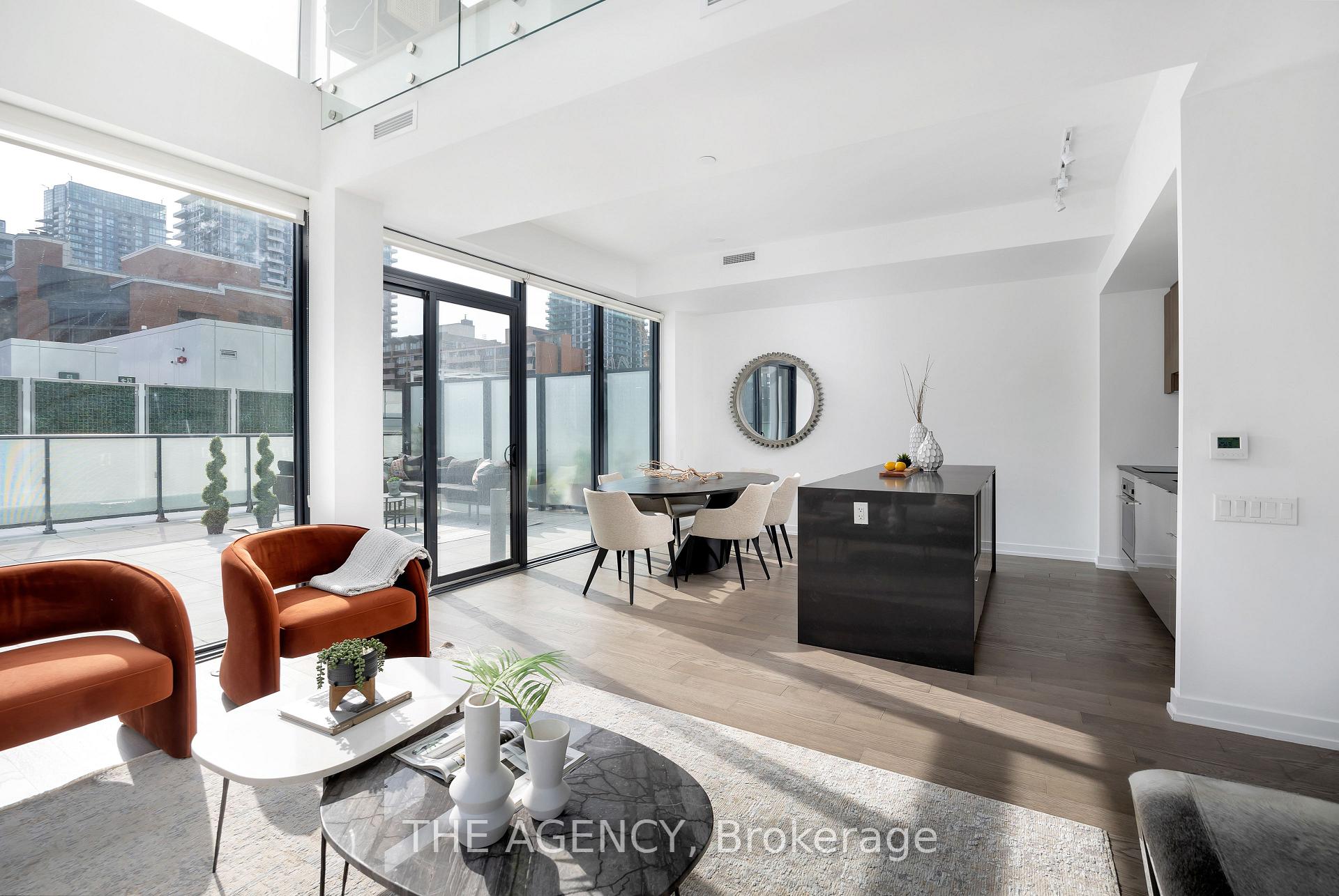 Photo 4 of Unit 804, 161 Roehampton Avenue, Toronto, Mount Pleasant East — HOMEH