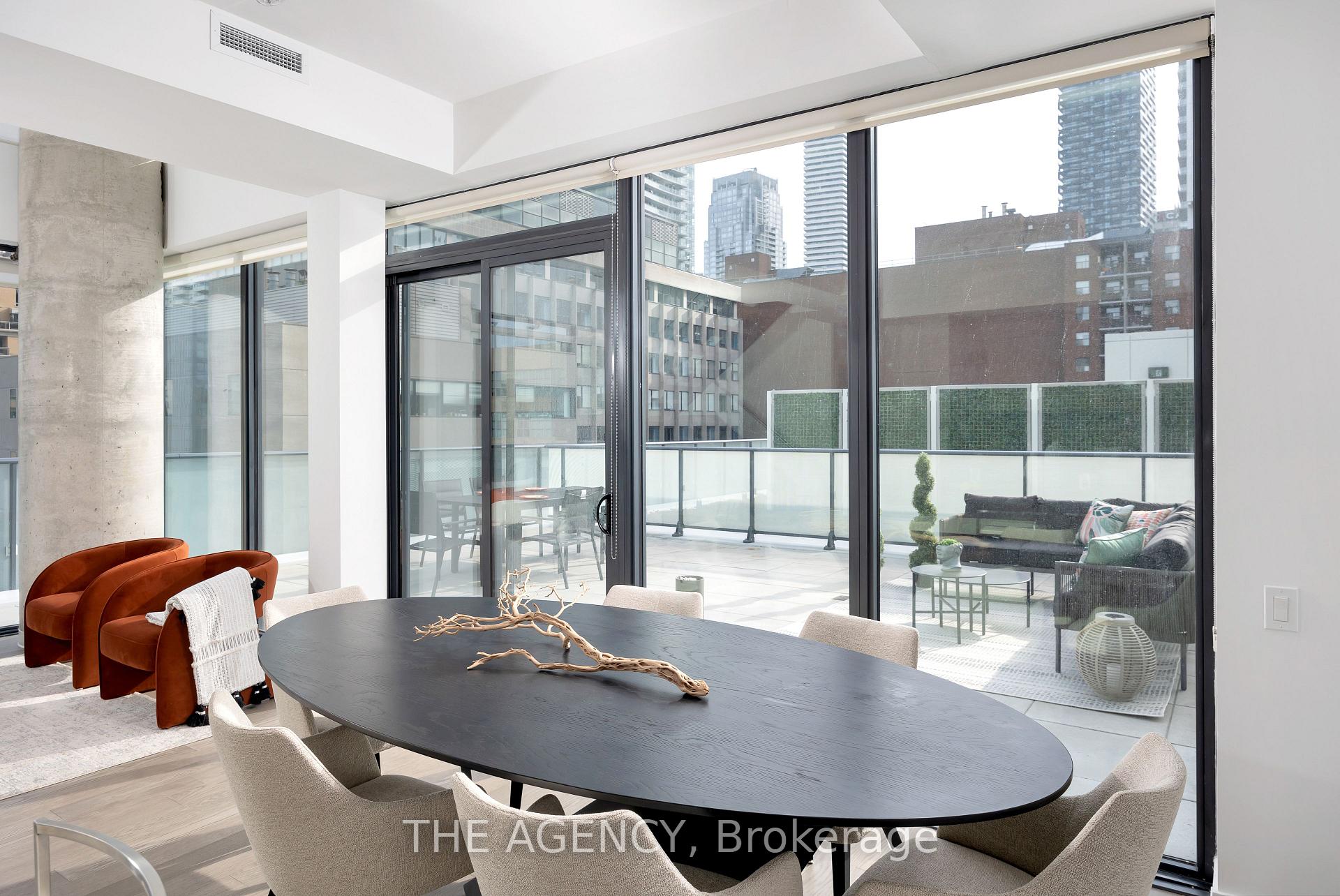 Photo 8 of Unit 804, 161 Roehampton Avenue, Toronto, Mount Pleasant East — HOMEH