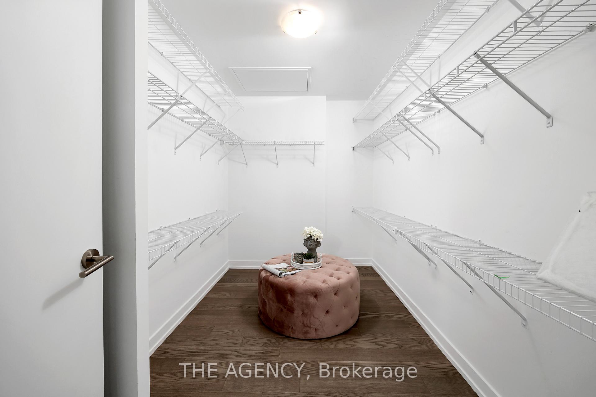 Photo 12 of Unit 804, 161 Roehampton Avenue, Toronto, Mount Pleasant East — HOMEH