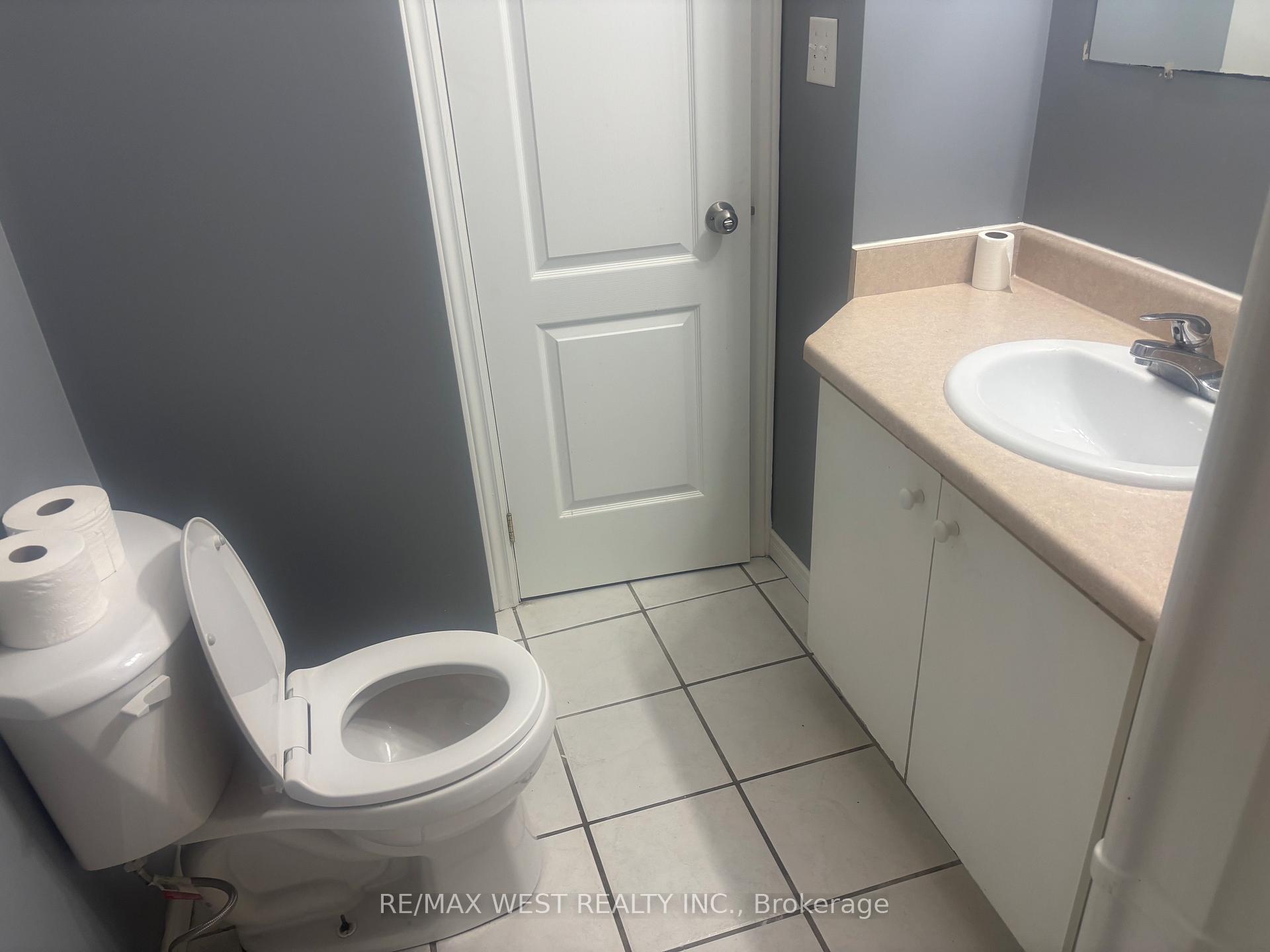 Photo 10 of Unit Basement, 306 Metro Road N, Georgina, Keswick North — HOMEH