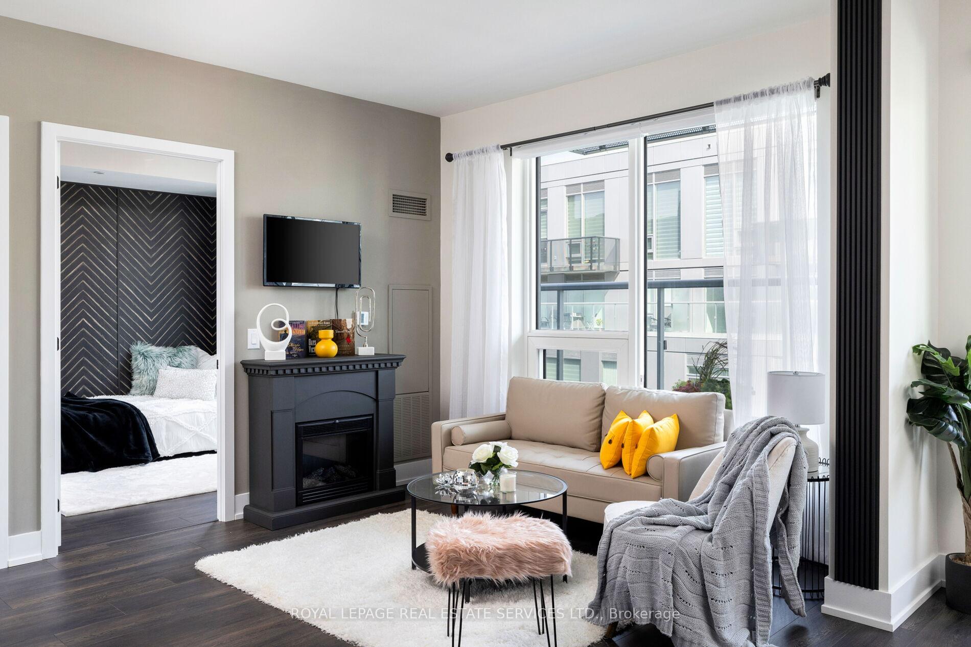Photo 6 of Unit 720, 2450 Old Bronte Road, Oakville, Westmount — HOMEH