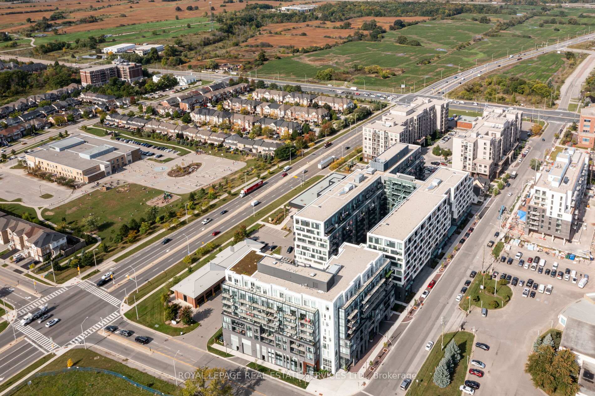 Photo 16 of Unit 720, 2450 Old Bronte Road, Oakville, Westmount — HOMEH