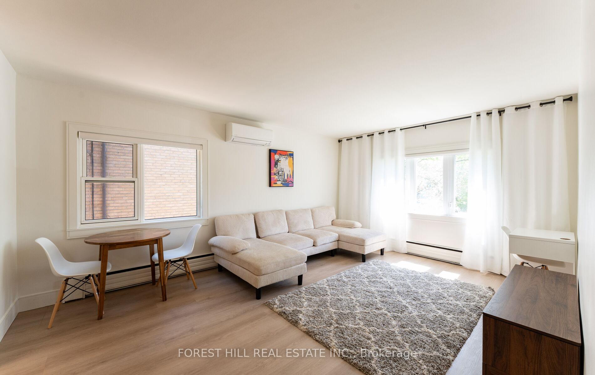 Photo 4 of Unit 3, 8 Victoria Street, Etobicoke, Mimico — HOMEH