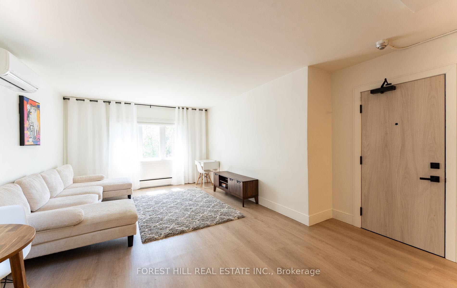 Photo 6 of Unit 3, 8 Victoria Street, Etobicoke, Mimico — HOMEH