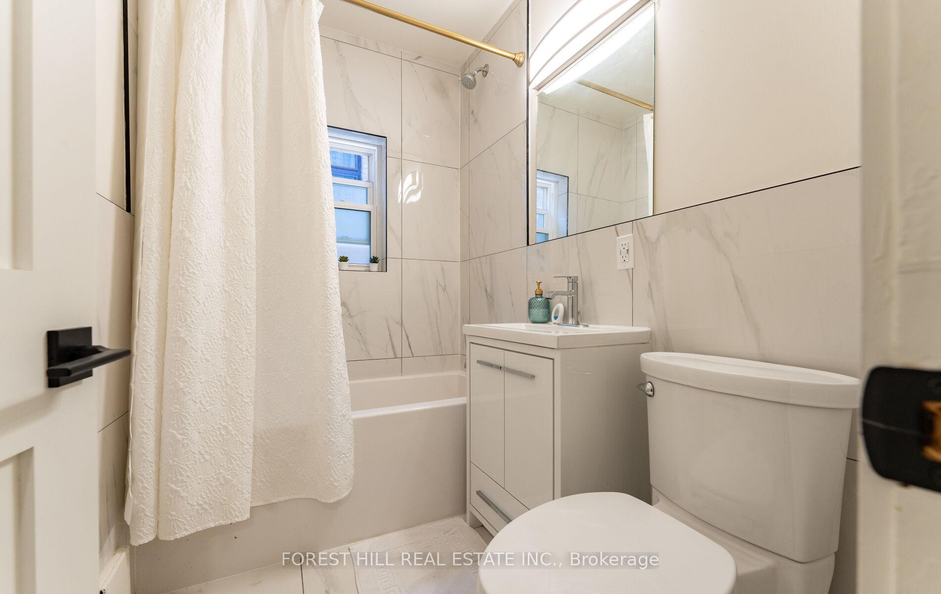 Photo 12 of Unit 3, 8 Victoria Street, Etobicoke, Mimico — HOMEH