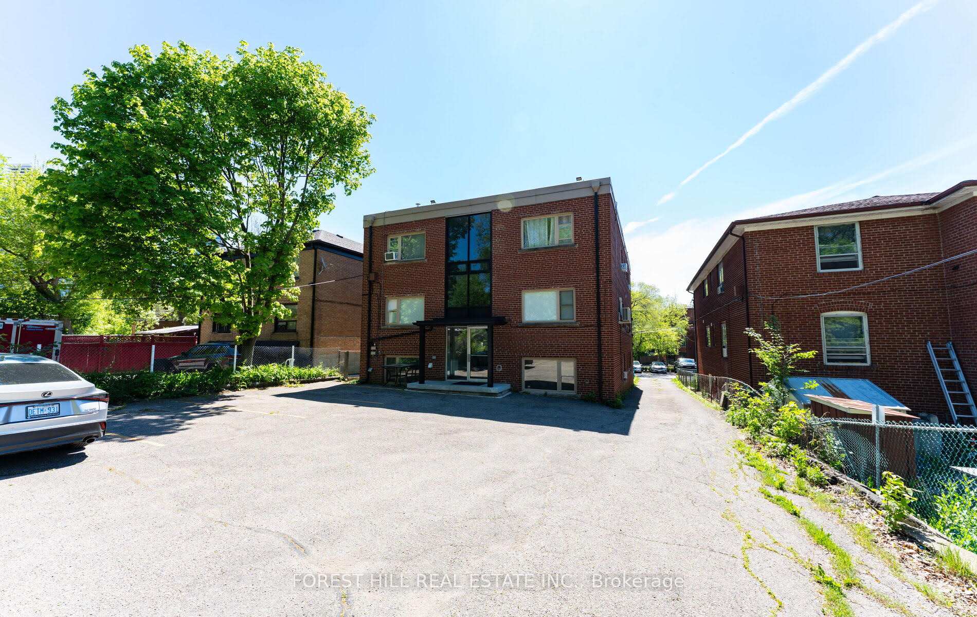 Photo 20 of Unit 3, 8 Victoria Street, Etobicoke, Mimico — HOMEH