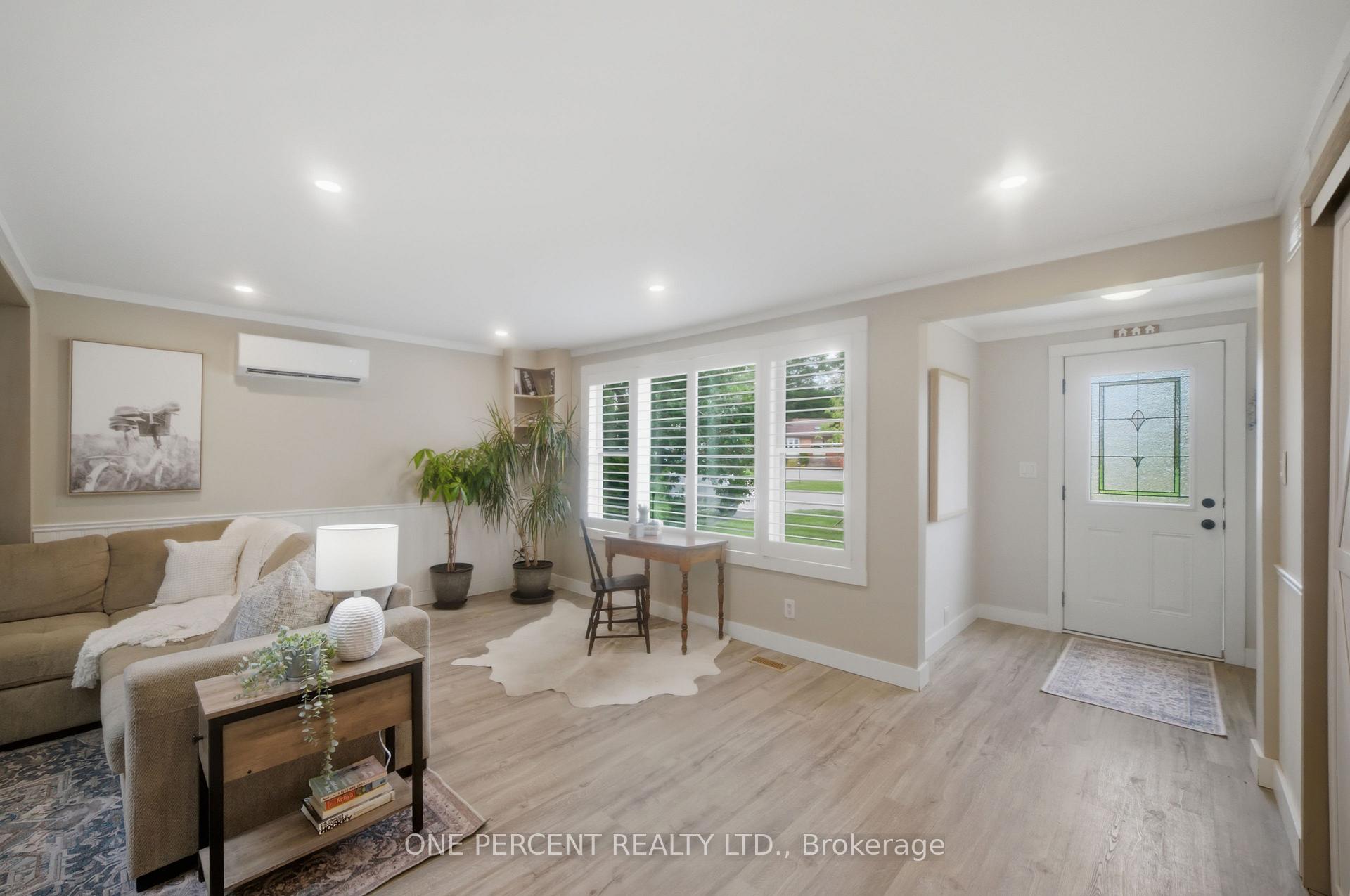Photo 8 of 608 Broadview Avenue, Orillia — HOMEH