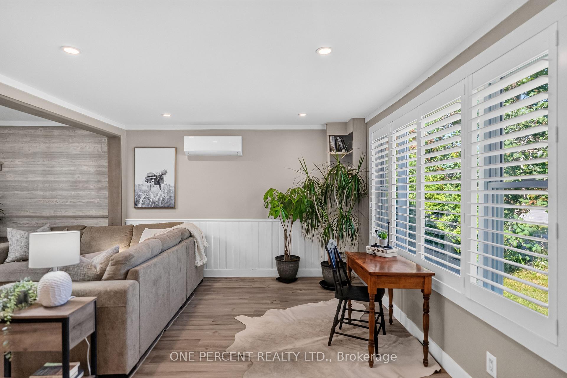Photo 9 of 608 Broadview Avenue, Orillia — HOMEH