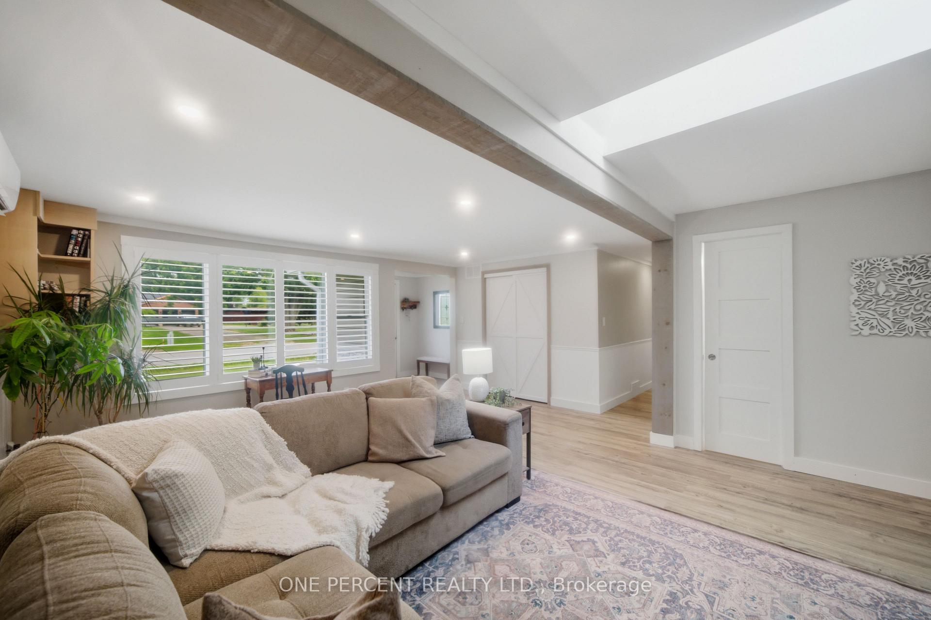 Photo 14 of 608 Broadview Avenue, Orillia — HOMEH