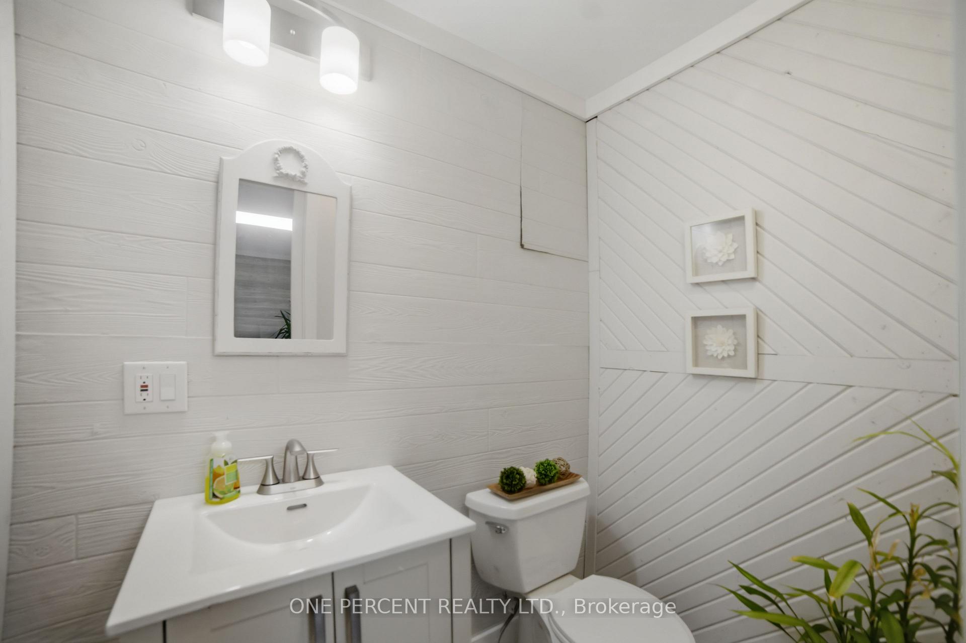 Photo 15 of 608 Broadview Avenue, Orillia — HOMEH