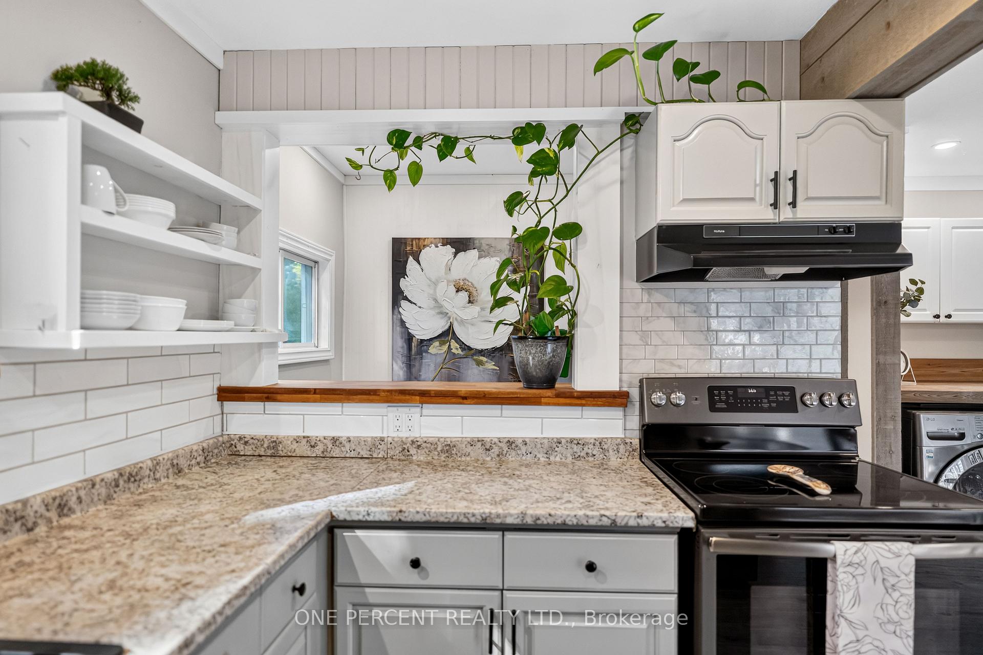 Photo 19 of 608 Broadview Avenue, Orillia — HOMEH