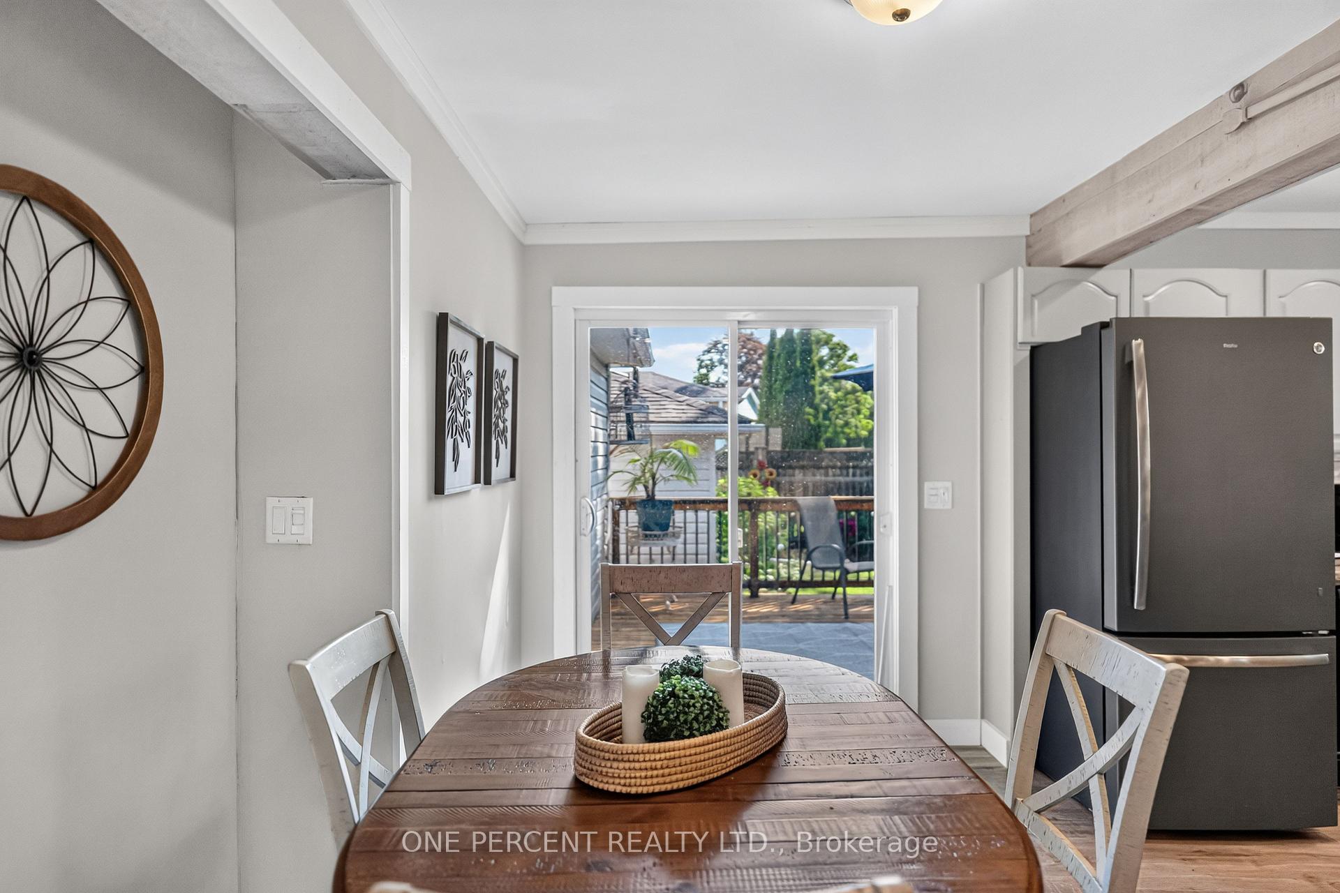 Photo 23 of 608 Broadview Avenue, Orillia — HOMEH