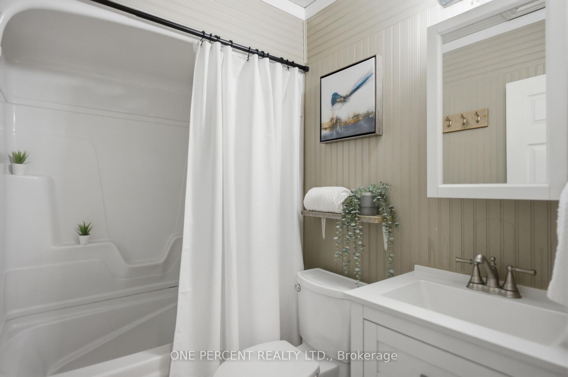 Photo 28 of 608 Broadview Avenue, Orillia — HOMEH