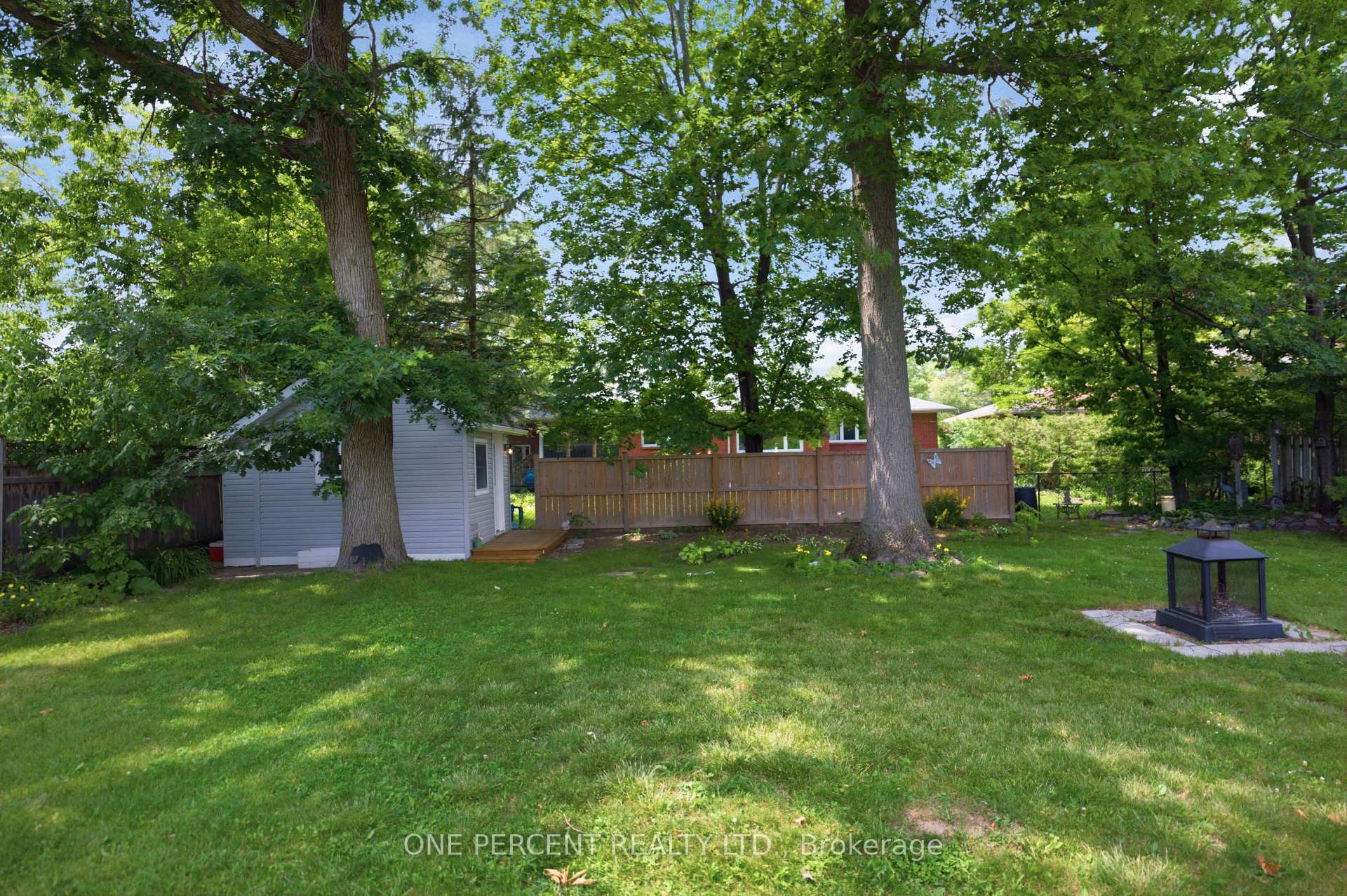 Photo 35 of 608 Broadview Avenue, Orillia — HOMEH