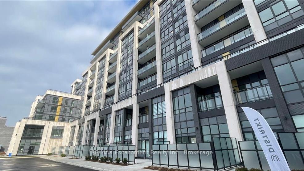 Photo 2 of Unit 721, 405 Dundas Street W, Oakville, Glenorchy — HOMEH