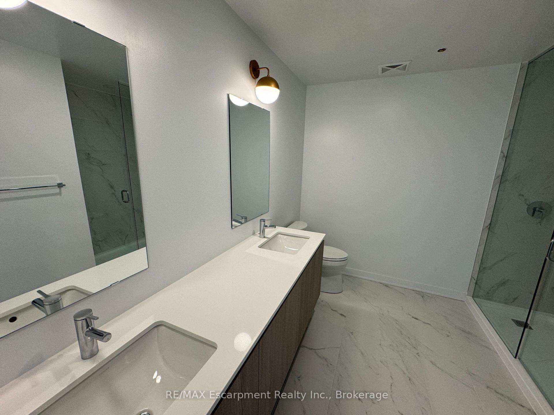 Photo 16 of Unit 721, 405 Dundas Street W, Oakville, Glenorchy — HOMEH