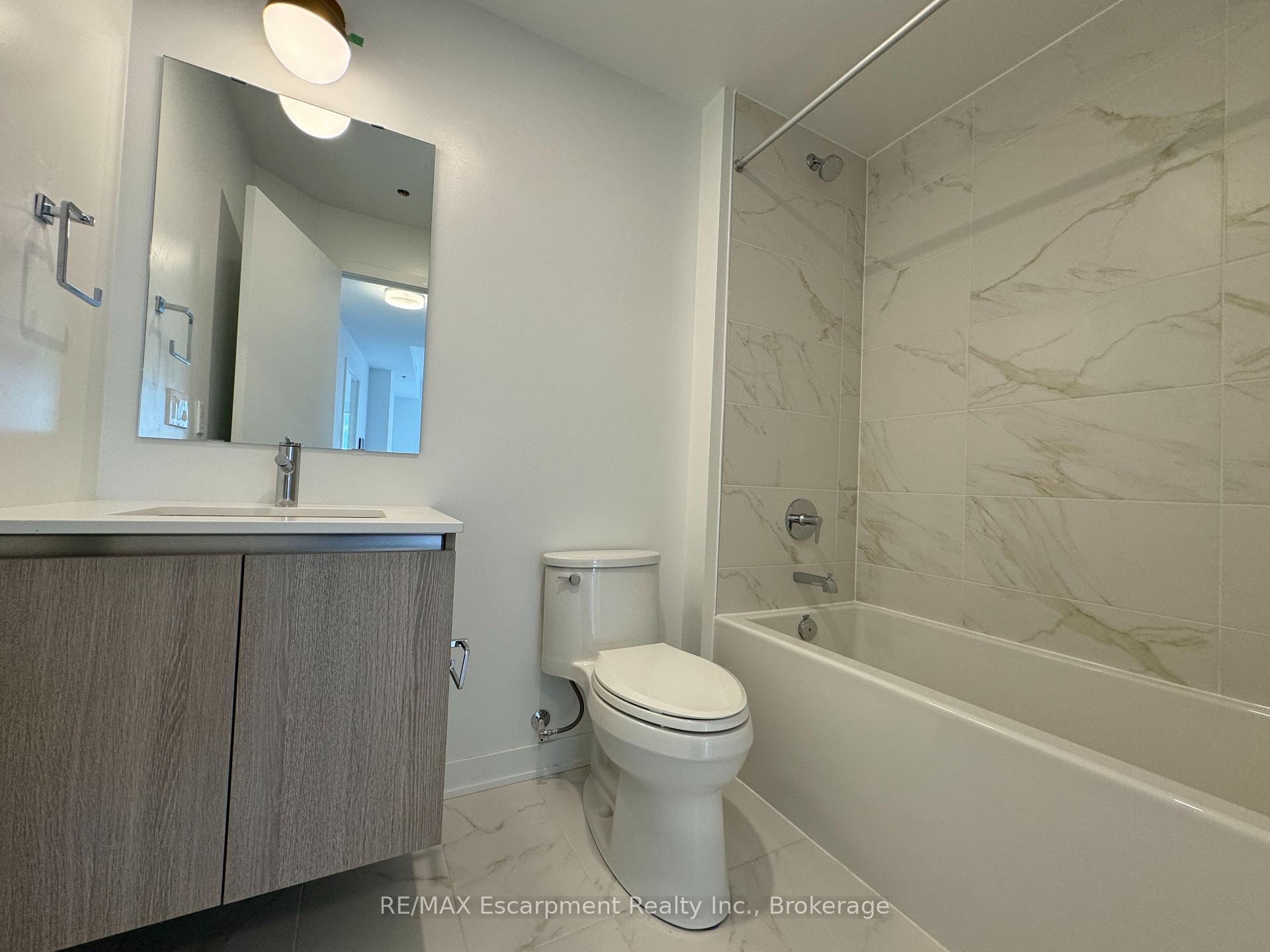 Photo 21 of Unit 721, 405 Dundas Street W, Oakville, Glenorchy — HOMEH