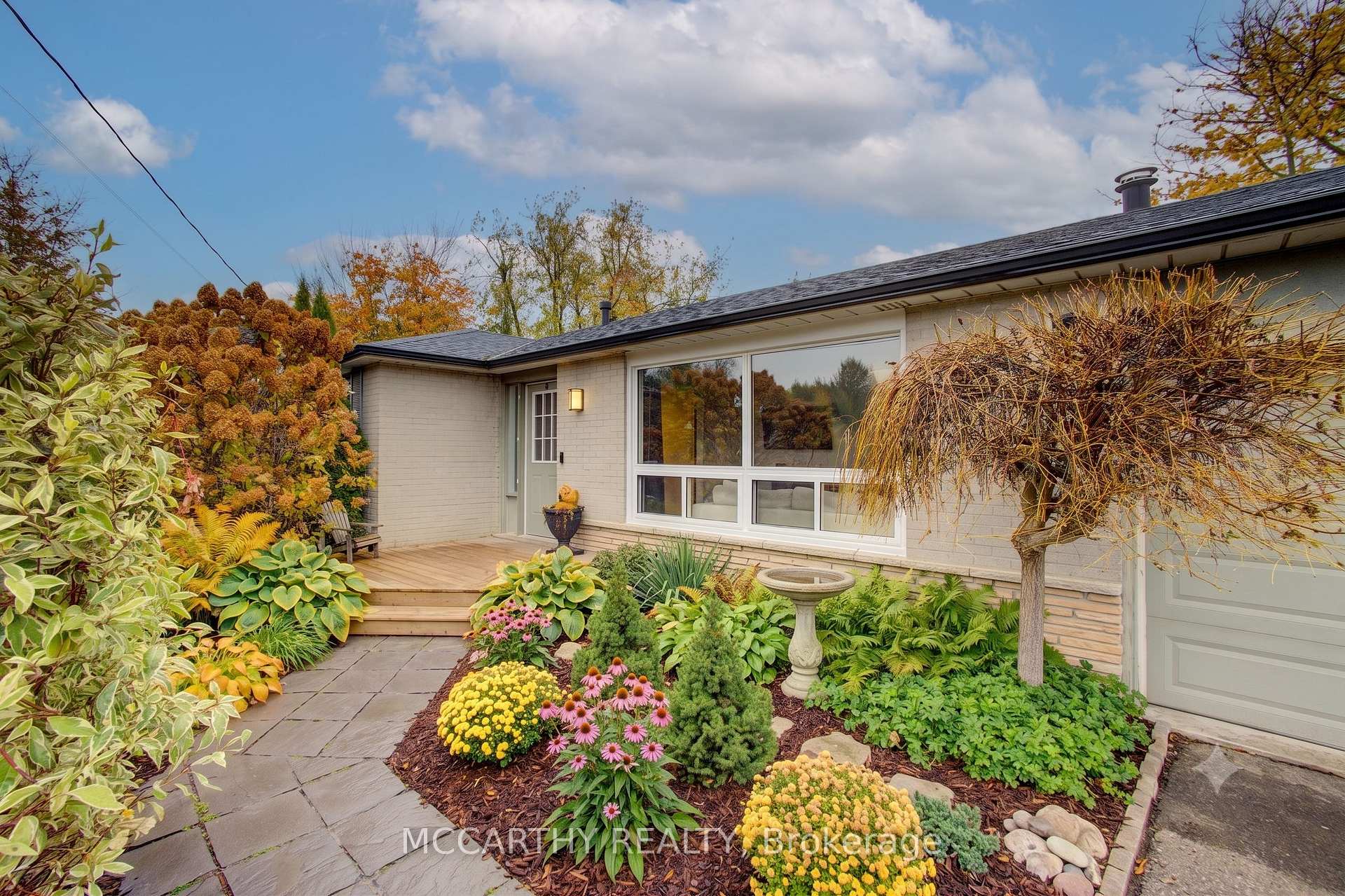 Photo 3 of 124 Muriel Street, Shelburne — HOMEH