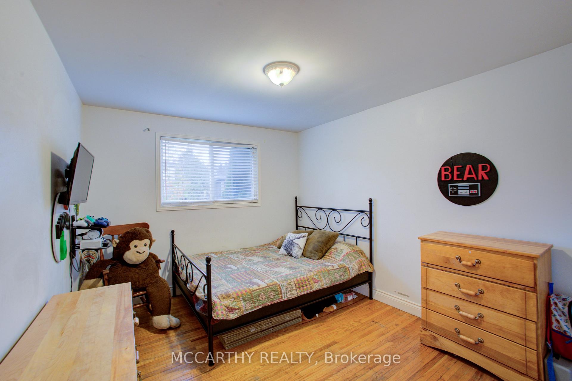 Photo 22 of 124 Muriel Street, Shelburne — HOMEH